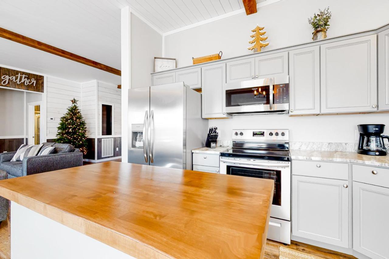 Rustic Mountain Cabin Villa Ellijay Exterior photo